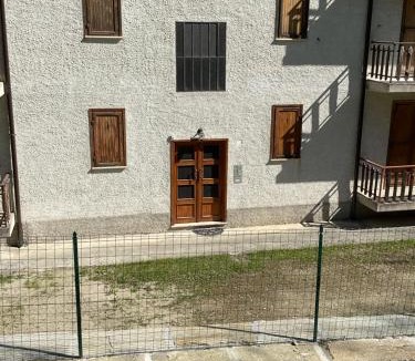 Prazzo Superiore Apartment | Castori due