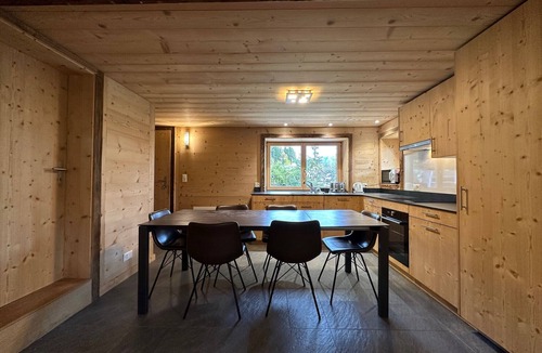 La Tzoumaz Ski Chalet | Chalet à Didi - Alpes Paradise- Ski in and out