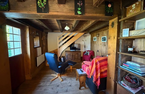 Montreux Ski Chalet | Chalet 1813 Nature & Panorama