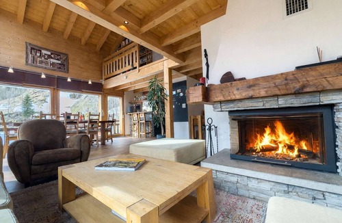 Finhaut House | Chalet Boder - View of Mont Blanc - Fireplace