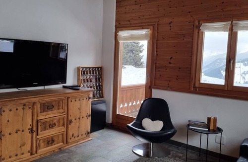 Malix House | Chalet Brambrüesch by Interhome