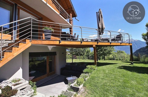 Ovronnaz Ski Chalet | Chalet Gabriel OVRONNAZ, elegance of wood