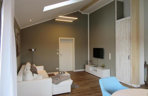 Sinsheim Apartment | Chalet Koop