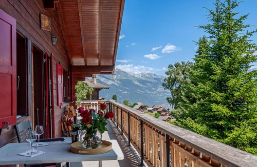 Nendaz Ski Chalet | Chalet Le Hibou by Interhome