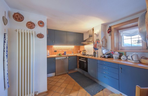 Valtellina Ski Chalet | Chalet Lidia Ski in-Ski out 50m, Livigno, Italy