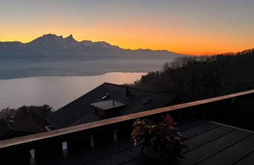 Aeschlen ob Gunten Ski Chalet | Chalet swisslakeview - stunning lake & mountain viewsnsunny, quiet, countryside