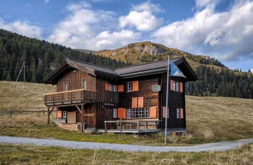 Arosa Apartment | Chalet Wilhelmina Appartement/Fewo, Dusche und Bad, WC, 8-Bettwohnung by Interhome