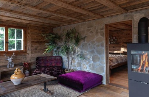 Bruenig House | Chalet with fireplace and sauna