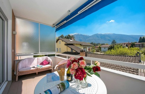 Ascona Apartment | Charm Apartment with Balcony and Parking, Ascona, Switzerland