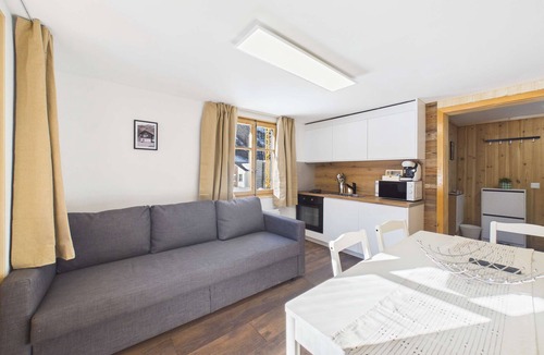 Randa Apartment | Charming Alpine Apartment 15 Min from Zermatt