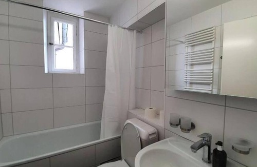 Basel City Centre Apartment | Charming apartment in a historic building in the popular Breitequartier neighborhood—your home in Basel
