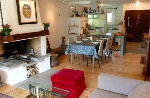 Champfer Apartment | Chesa Cagiuma, Gartenwohnung by Interhome