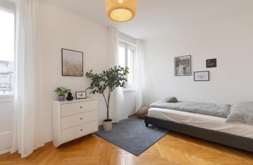 Biel Apartment | Cityview Balcony - in the heart of Biel