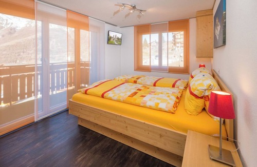 Graechen Apartment | Clarino, AZapartments.ch, B&B, (Grächen), 1285 by Interhome