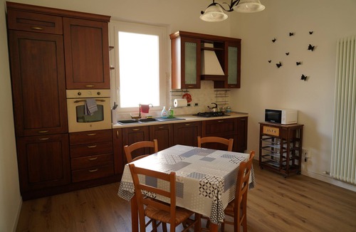 Ancona Apartment | Cleo Viola