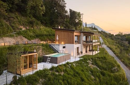 Toscolano Maderno Villa | Colago Private Villas Lake Garda