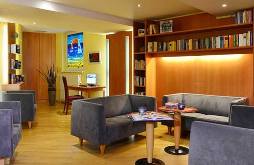 Koelpinsee House | Comfort Double Room with Balcony and Sea View - Strandhotel Seerose Kölpinsee