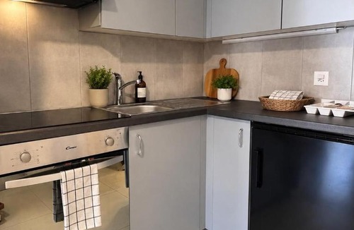 Fribourg Apartment | Comfortable Bijoux with Cathedral View