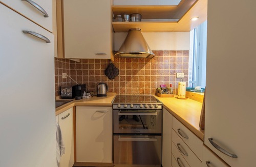 Fiera Apartment | Comfy San Siro Apartment, Parking, Metro, FieraMilano