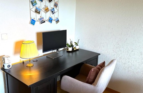 Goldiwil Apartment | Concierge, Scenic Views, Long Stay by SwissHut