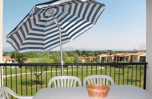 Cavalcaselle Apartment | Cosy apartment for 6 guests with WIFI, A/C, pool, TV and terrace