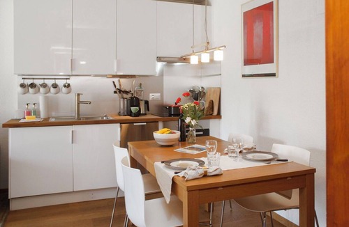 Verbier Apartment | Cosy apartment for 2 people with TV, terrace and panoramic view