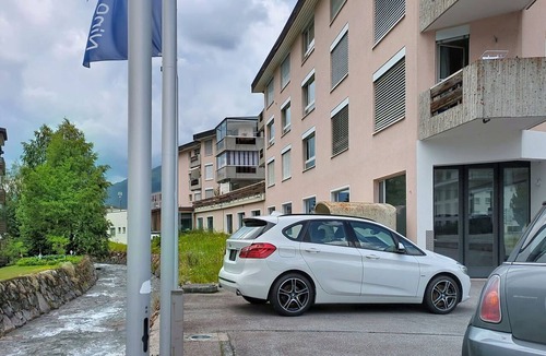 Davos-Dorf Apartment | Cosy apartment for 2 people with WIFI, TV, pets allowed and panoramic view