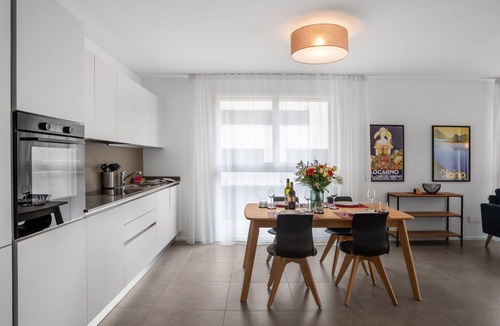 Locarno Apartment | Cosy apartment for 4 guests with WIFI, TV, balcony and pets allowed