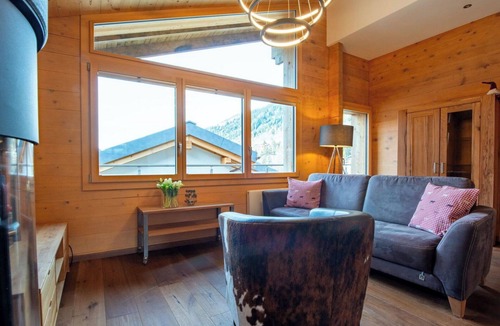 Fiesch Apartment | Cosy apartment for 4 guests with WIFI, TV and balcony
