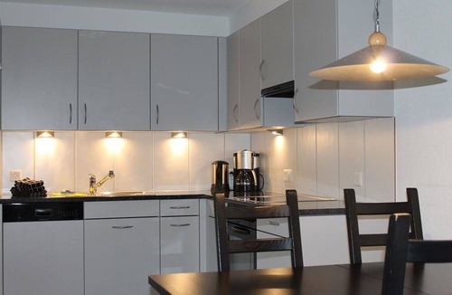 Lenk Apartment | Cosy apartment for 4 people with WIFI, TV and balcony
