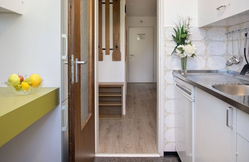 Falera Apartment | Cosy apartment for 5 guests with WIFI, pool, TV, balcony, pets allowed and panoramic view