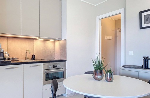 Bigogno Apartment | Cosy apartment for 6 guests with WIFI, pool, TV, balcony and panoramic view