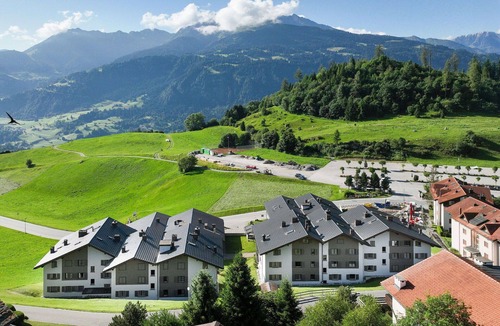 Falera Apartment | Cosy apartment for 6 guests with WIFI, pool, TV, balcony and panoramic view