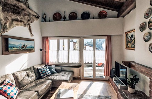 Laax Apartment | Cosy apartment for 6 guests with WIFI, pool, TV, balcony and panoramic view