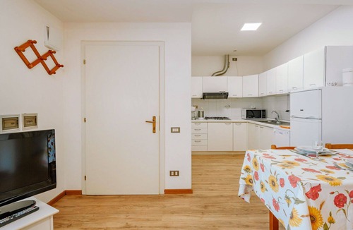 Caldonazzo Apartment | Cosy apartment for 4 guests with WIFI, TV, patio and pets allowed
