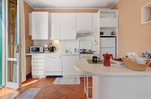 Bellagio House | Cottage Antico Ulivo Lake Como View in Bellagio with Free Parking, AC, and Patio
