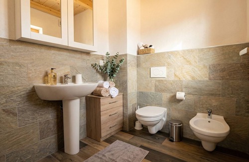 Sampeyre House | Cozy Alpine House · Becetto, Valle Varaita · WiFi & Private Parking