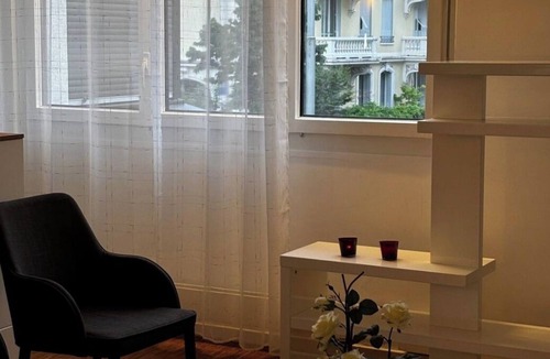 Lausanne Apartment | Cozy and Modern Apartment in a Great Location