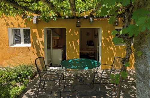 Meilen District Apartment | Cozy Garden Apartment near Zurich City and Lake