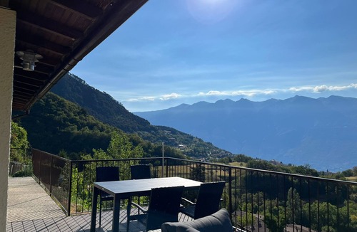 Aer House | Cozy vacation bungalow with breathtaking lake view