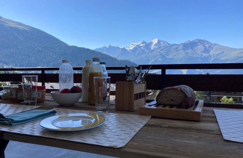 Verbier Apartment | Cozy Verbier flat in front of ski lift with fantastic mountain view!