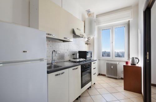 Gallarate Apartment | Crenna House MXP by RentMax, 10min from Malpensa Airport