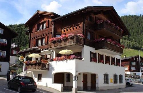 Sedrun Hotel | Cruna Lodge Self Check-In 24-7