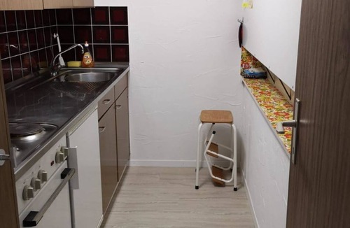 Bivio Apartment | Curtinfess Rezzonico Appartement/Fewo, Bad, WC, 1 Schlafraum by Interhome