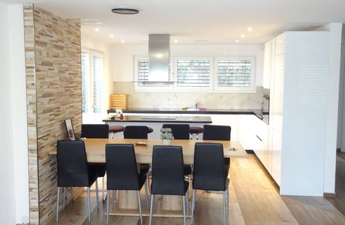 Koblenz House | Delightful 4-bedroom house with AC in charming Koblenz