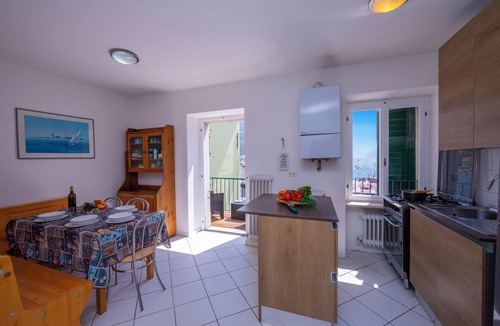 Torbole sul Garda Apartment | Dogana Best Lake View with Terrace, Torbole sul Garda, Italy