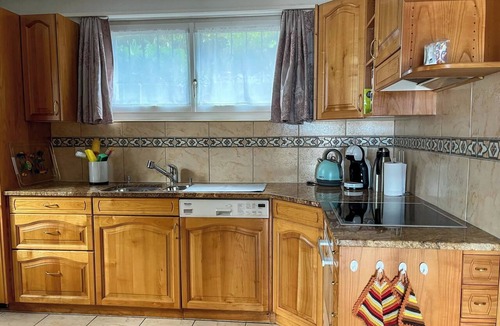 Faulensee Apartment | Domizil Seeidyll Appartement/Fewo Appartement/Fewo by Interhome