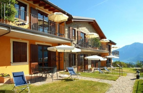 Prabione Apartment | Drei-Zimmer-Wohnung mit Garten by Interhome