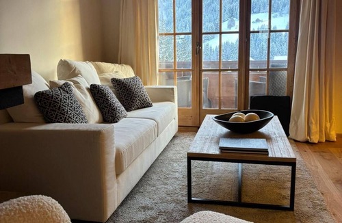 Rougemont Apartment | Elegant 1BR Rougemont Apartment