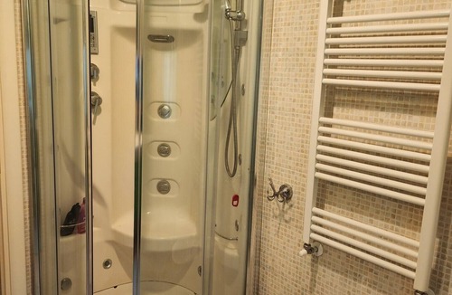 Rho Apartment | Elegant accommodation. Super location, within walking distance of Rho FS station.